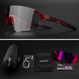 Photochromic Cycling Glasses