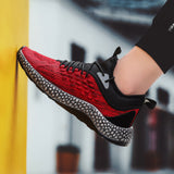 Flying Woven Breathable Sports Shoes